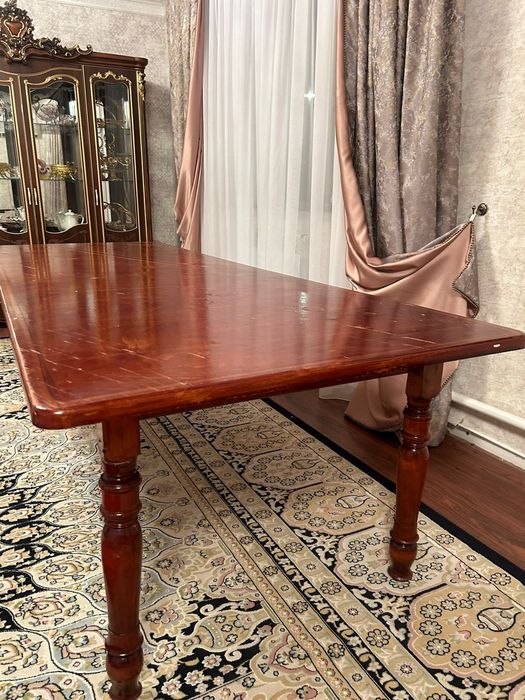 Продаётся  столы