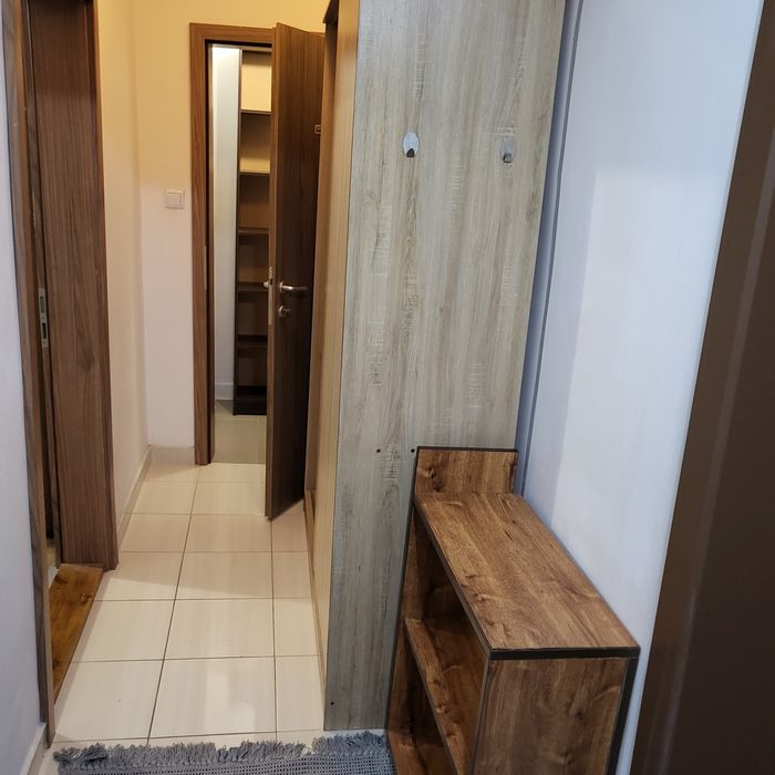 Апартамент 3 стаи обзаведен от собственик