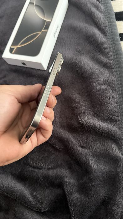 Vand Iphone 16 pro