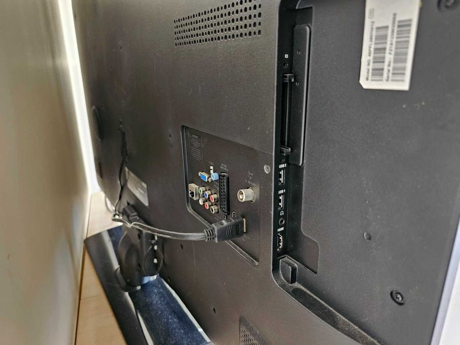 Телевизор Philips 46'' инча Full HD LED Digital Crystal Clear