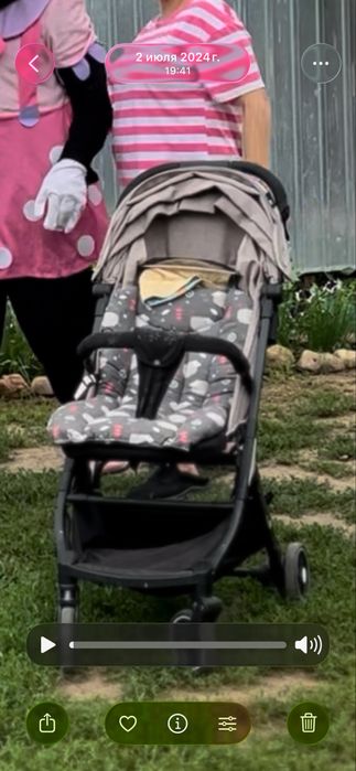 Продам прогулочную коляску
