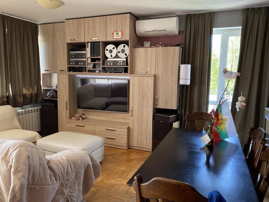 Дава се под наем Тристаен апартамент в София, Горна баня - 80 кв.м за 550 € - Снимка #2