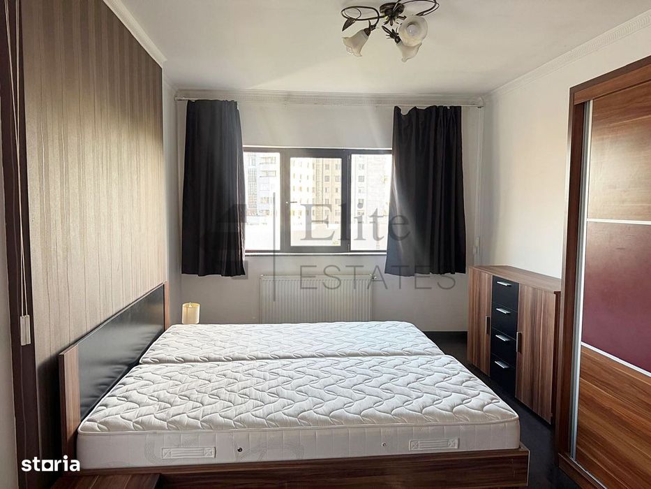 Apartament de inchiriat tip penthouse cu 2 camere Central