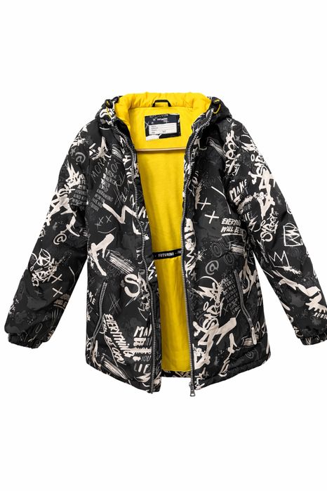 Весеняя куртка для мальчиков