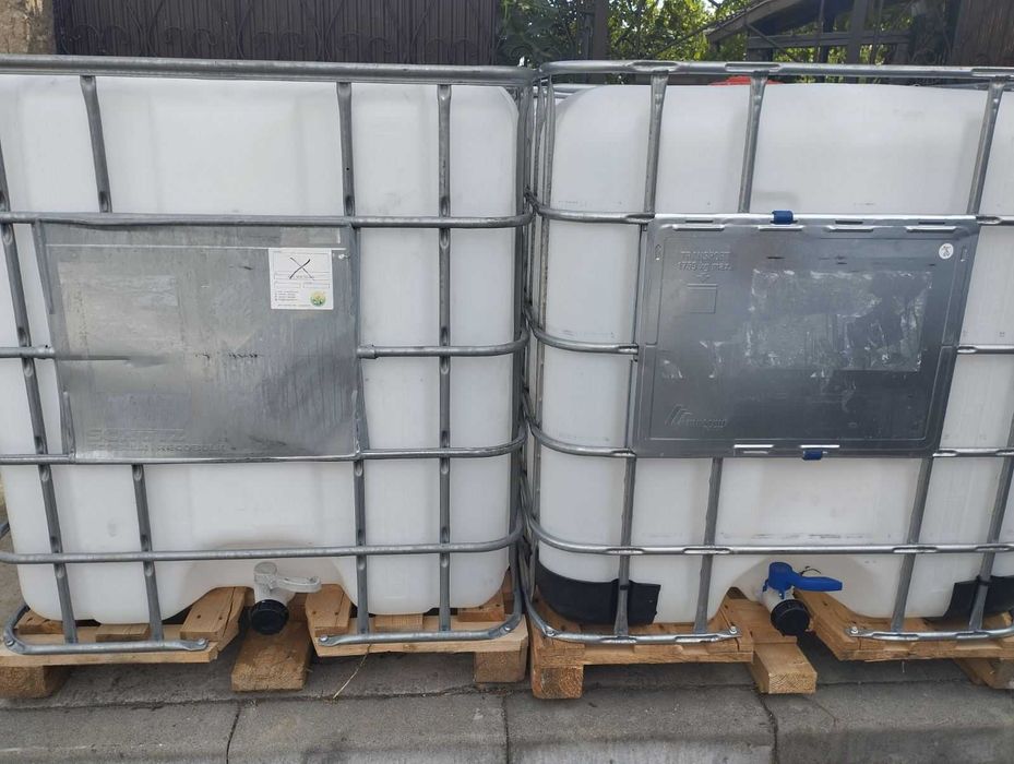 IBC бидони - 1000л за съхранение на течности