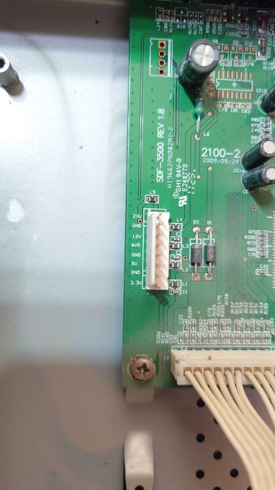 Импульсный блок питания на различные напряжения.