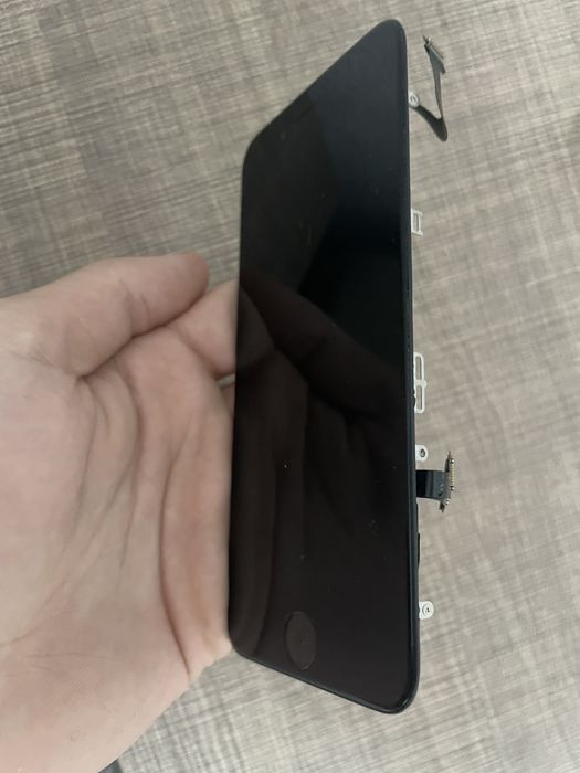Ecran original iPhone 8/iPhone SE (2020 / 2022)