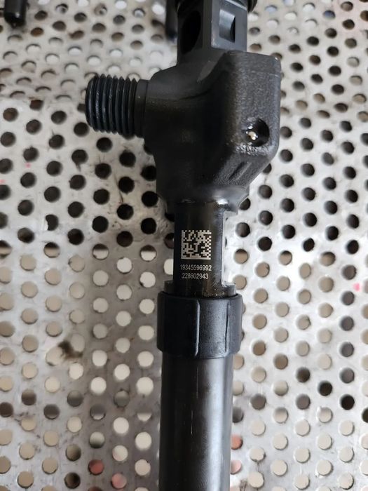 Injectoare Injector Kit Injectie Pompa Inalta Presiune Citroen Jumper Peugeot Boxer 2.2 BlueHdi Eur