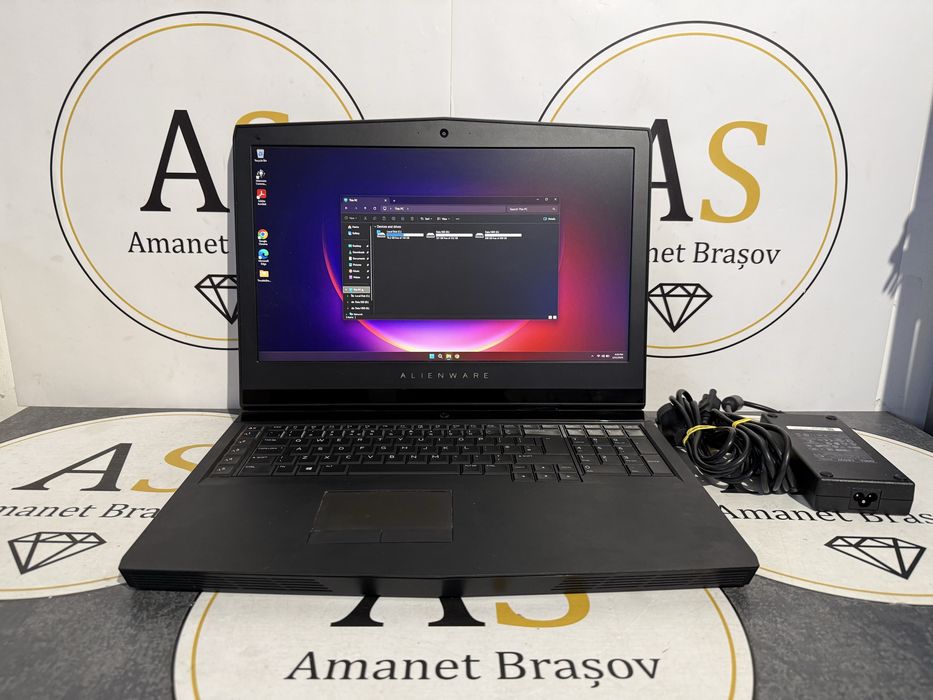 Laptop Gaming Alienware M17 R4 i7 16Gb Ram GTX 1070 8Gb