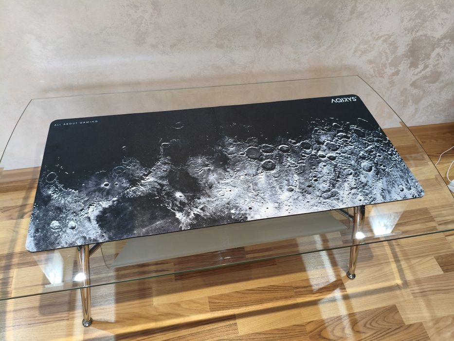 Vând mousepad Aqirys Vesta XL