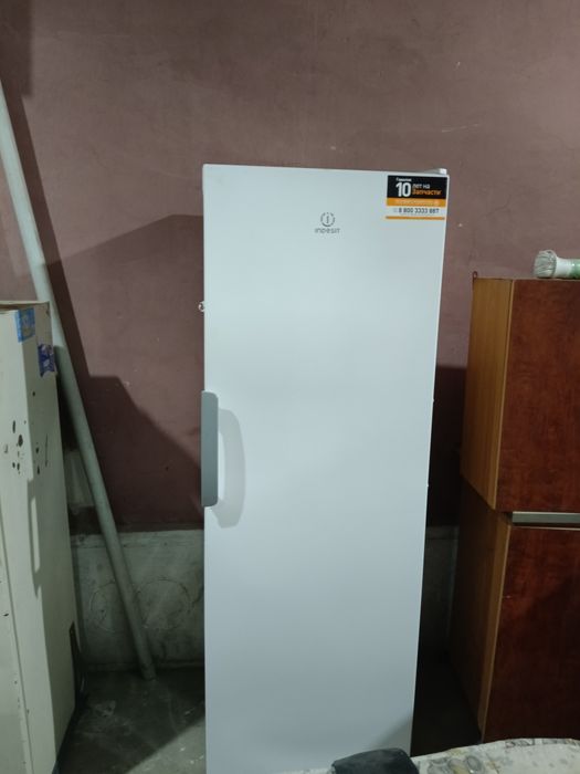 Морозилник индизит янгидек кам ишлаган тоза