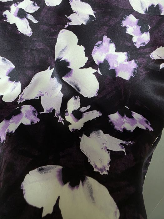 Рокля Hugo Boss .