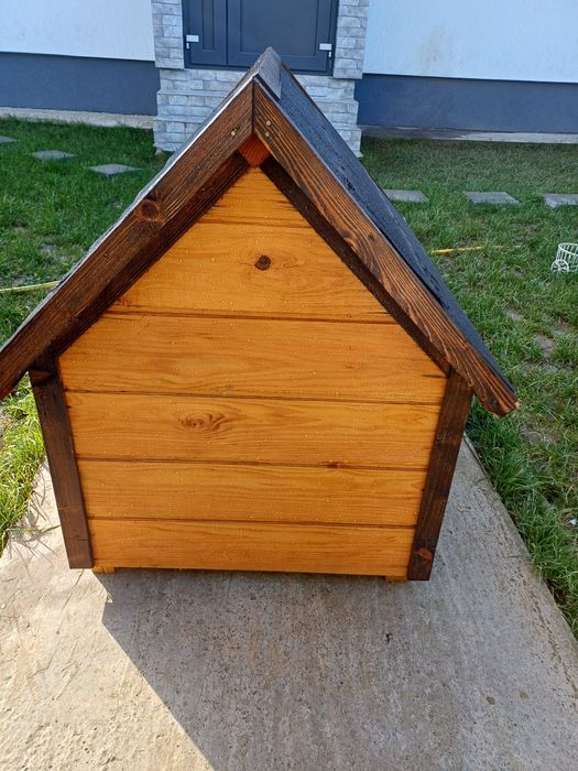 Vând cușcă câine talie medie.