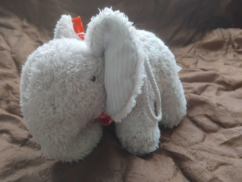 Механична Музикална Играчка Слонче