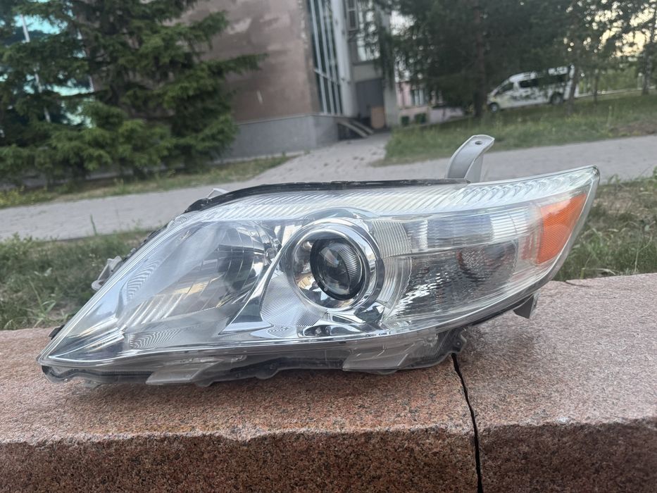 Фара Toyota Camry 45 европеец