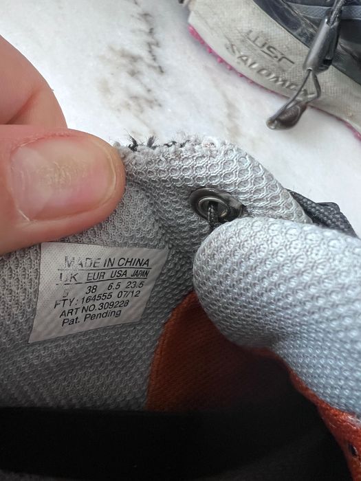 Кроссовки Salamon б/у