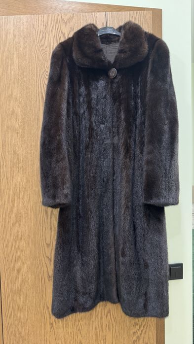 Норкавая шуба мех