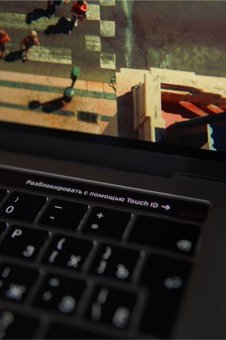 Macbook pro с TouchBar/Touch Id
