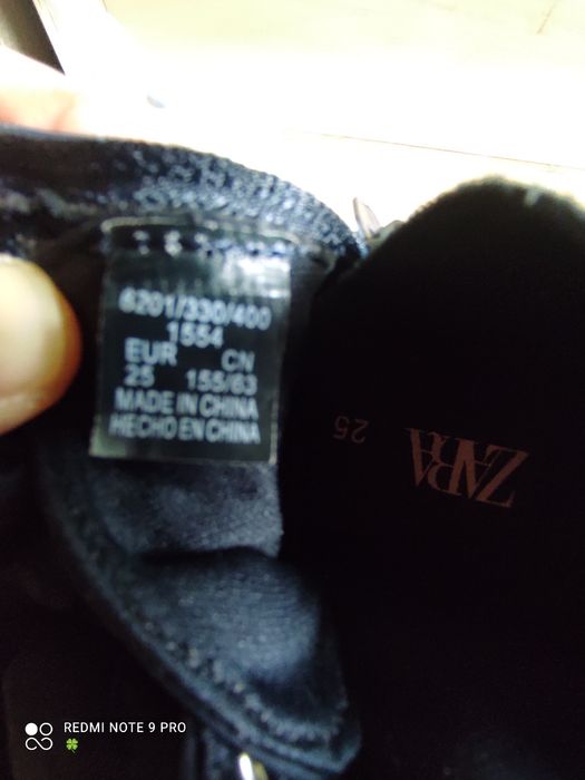 Детски обувки ZARA -25 номер