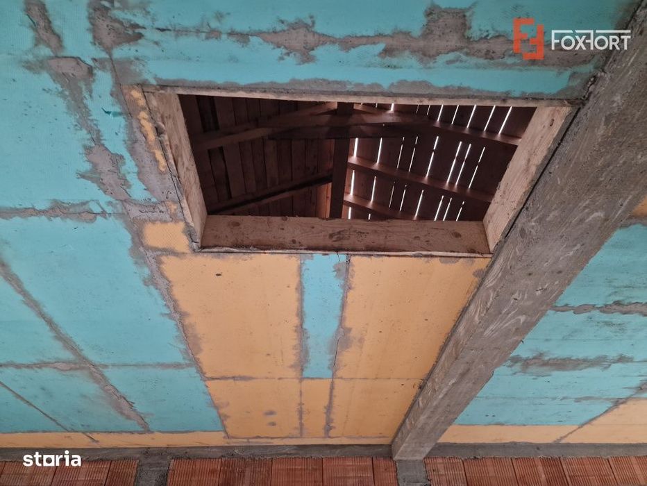 Duplex de vanzare cu 3 camere, zona Bucovat