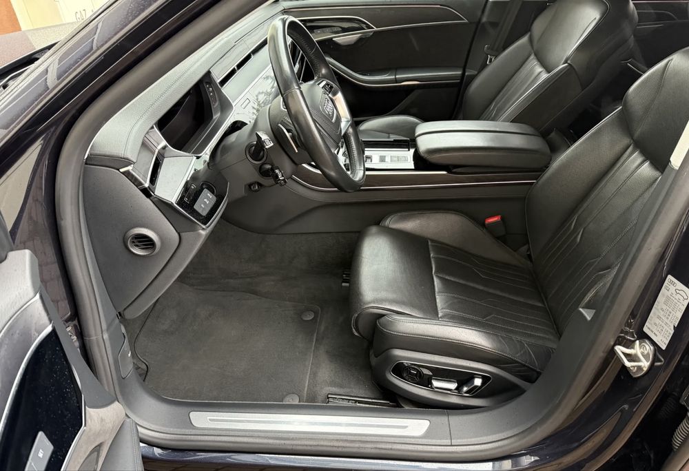 Audi A8 50 TDI на части