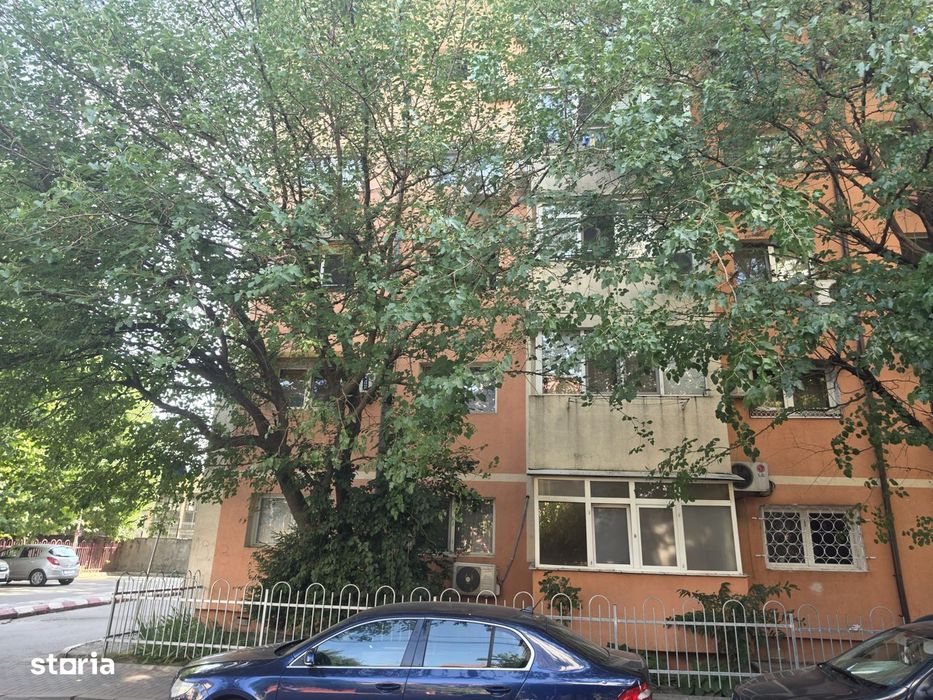 Vanzare garsoniera Fizicienilor sector 3