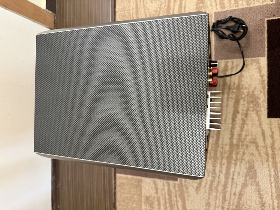 JBL SUB-200 8” Като нов