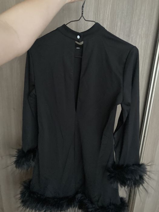 Черна рокля