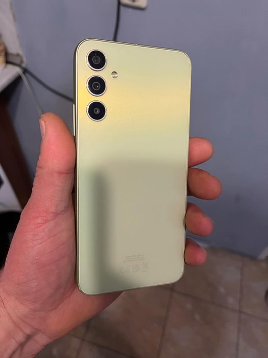 Продавам Самсунг А34 5G 6/128gb ram
