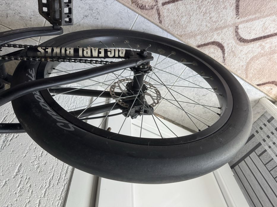 BMX уникаттт 24 цолови гуми перфектно състояние много малко използванн