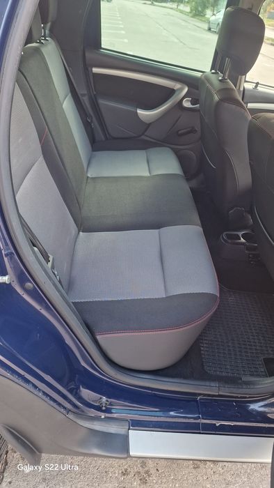 Vana Dacia Duster 4X4 GPL