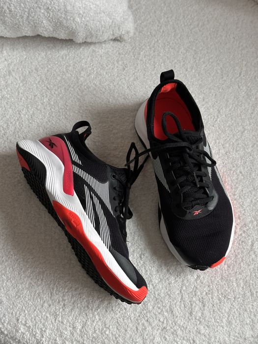 Кроссовки Reebok и Nike оригинал