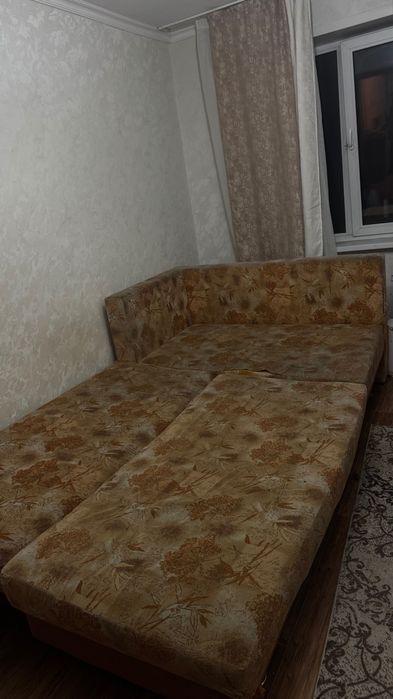 Продам диван б/у