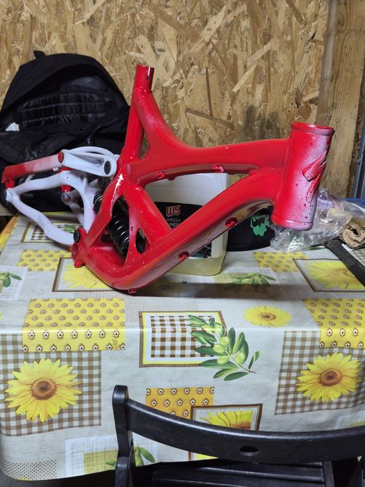 Vând/schimb cadru specialized demo 7