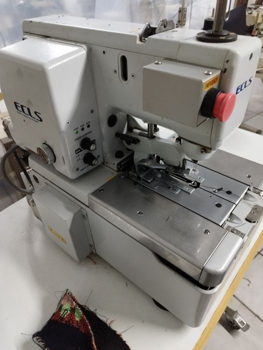 Илик око с опашка