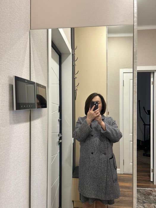 Продается  Пальто драповое