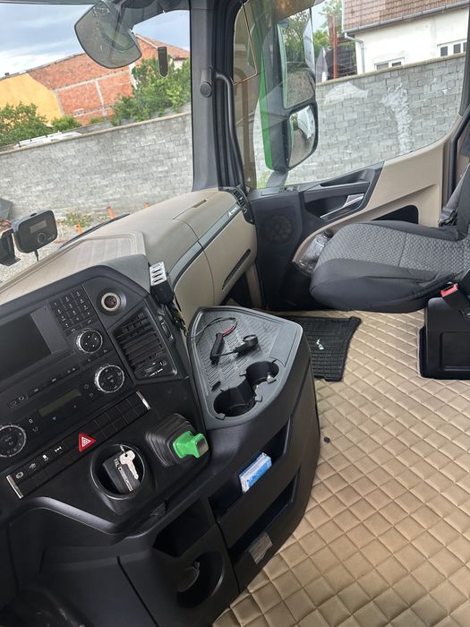 Vand Ansamblu MEGA Mercedes Actros