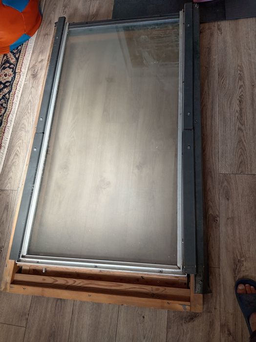 2 bucăți geam velux
