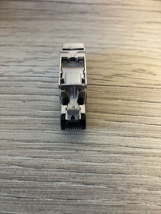 Продавам Siemens SIMATIC NET IE FC RJ45 Plug 180 – 6GK1901-1BB10-2AE0