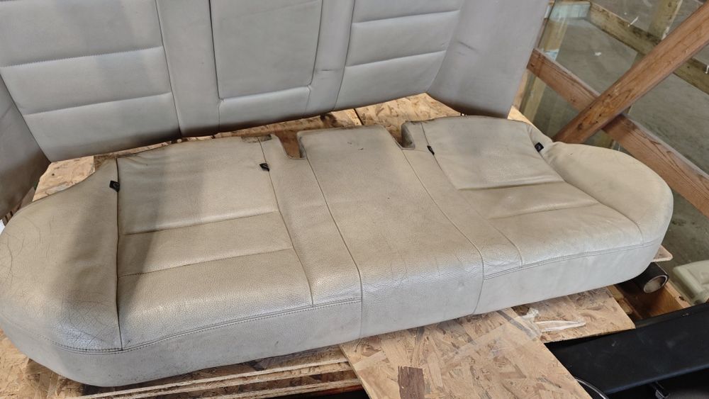 Кожен салон за Мерцедес W204 седан