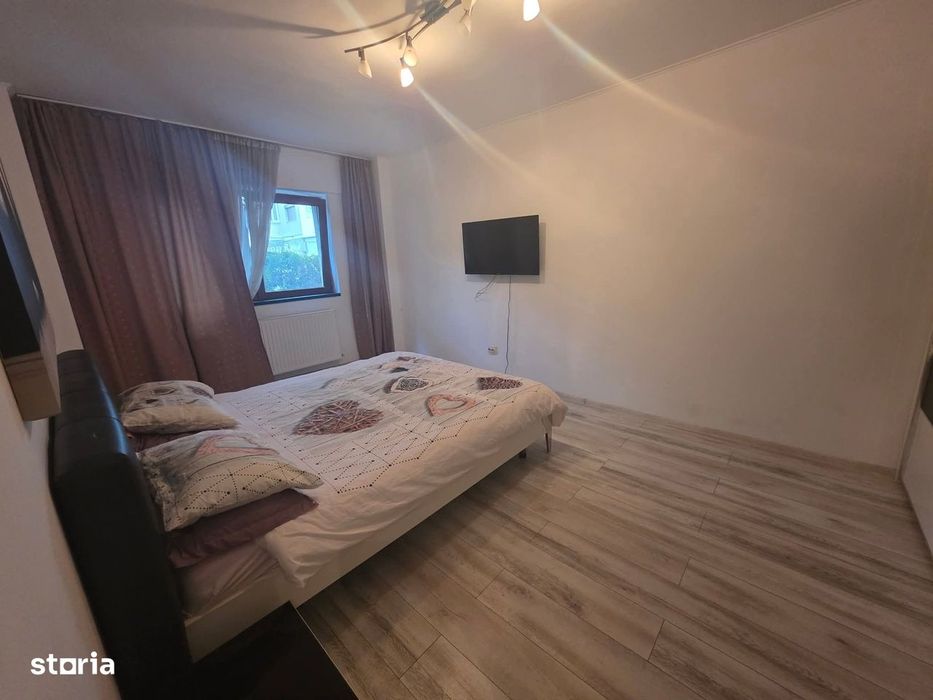 Inchiriez 3 camere Grivitei Onix pet friendly