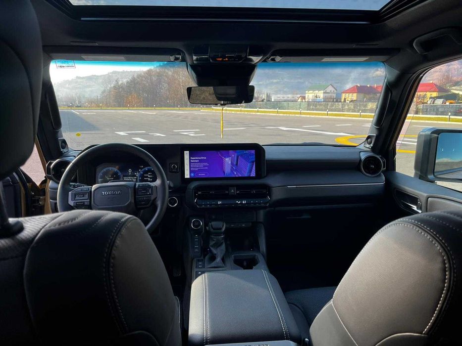 TOYOTA Land Cruiser 250 2.4 Hybrid