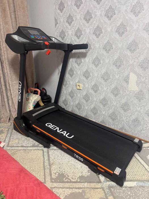 Беговая дорожка GENAU TR50