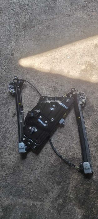 Macara usa fata spate stanga dreapta Maserati Ghibli