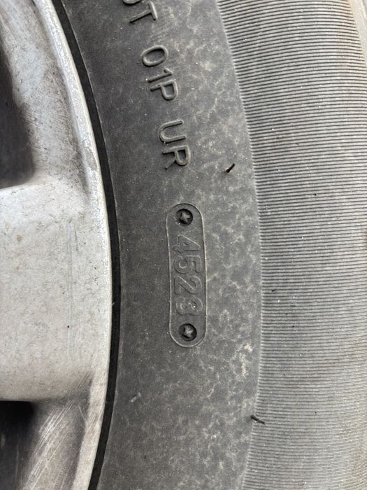 Комплект резины на дисках