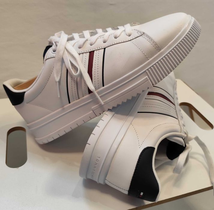 Pantofi sport casual 41 premium Tommy Hilfiger piele naturala moale alb