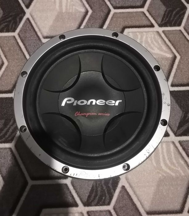 Сабвуфер Pioneer