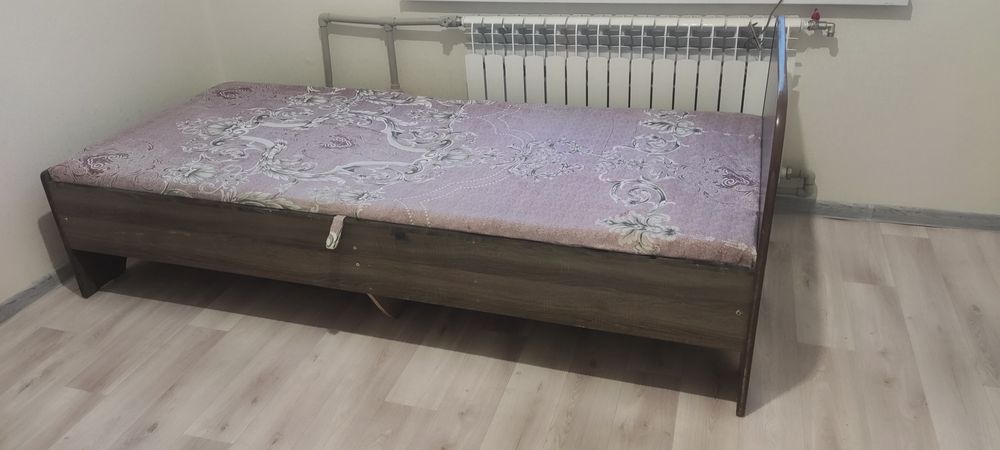 Кровать односпальная