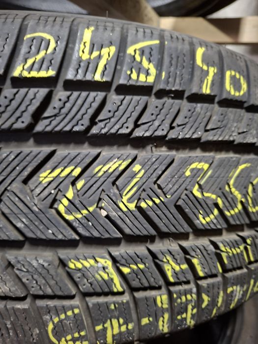 2 anvelope 245/40 R20 Gripmax profil 7mm