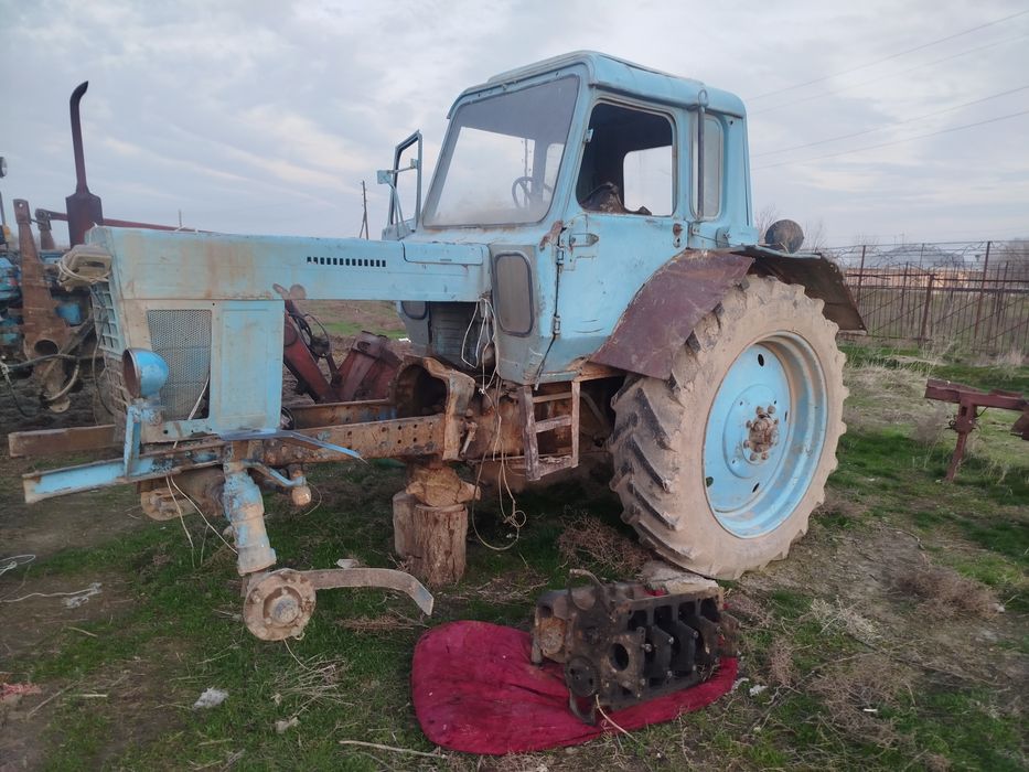 Тракторлар сатылады